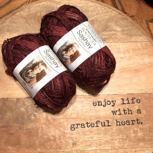 Yarn 2 balls red heart boutique sashay sequins, color: Cabernet